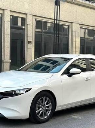 Xe 4 Chỗ